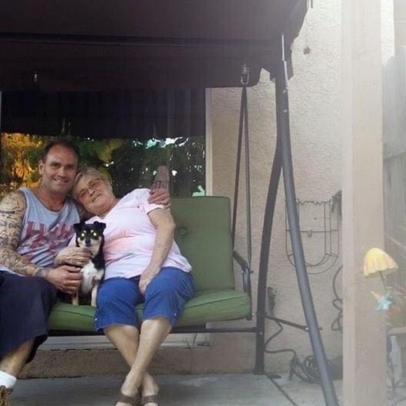 Meet your Posher, Frank - Picture 1 of 1